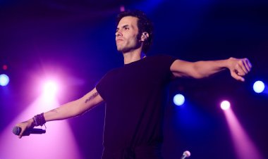 الآلاف من جمهور جدة يحتفلون مع كايروكي والعسيلي.. صور