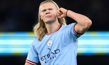متفوقا على ميسي ودي بروين... هالاند يتوج كأفضل لاعب فى أوروبا