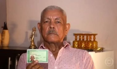 رجل يتوفي قانونياً ولكنة يحيي على أرض الواقع .. ما الحكاية؟