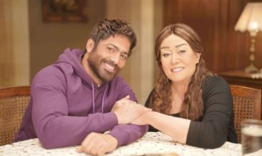 هالة فاخر: تامر حسني نجم كبير ولا يتدخل في الإخراج