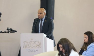 الحوار الوطني.. النائب محمود القط يطالب بحملة إعلامية للتوعية بقوانين نشر الأخبار الكاذبة