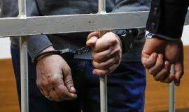 سيدة تستدرج شاب بحجة قضاء ليلة حمراء لاجباره على توقيع ايصالات أمانة وابتزازه 