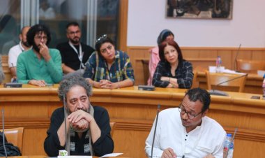 نقاد وفنانون: التجريب في مصر جاء على أساس التمرد وتفكيك مسرح الكلمة