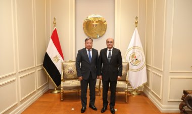وزير العدل يستقبل وفدًا قضائيًا من فيتنام ومسئولى البنك الدولى