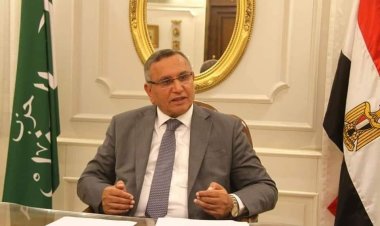 عبد السند يمامة يستعين بموقف لـ«السادات» في دفاعه عن «المقابر التاريخية».. ما القصة؟