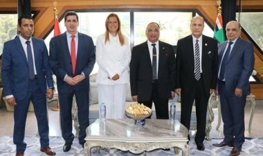 رئيس قضايا الدولة يستقبل المدير التنفيذي للأكاديمية الوطنية للتدريب