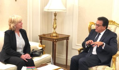 وزير الصحة يبحث التعاون بين المجلس الصحي المصري وشركة GMCSI البريطانية في مجال التعليم الطبي المهني 