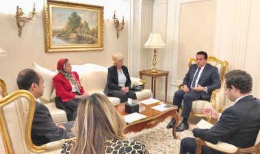 وزير الصحة يبحث التعاون بين المجلس الصحي المصري وشركة GMCSI البريطانية في مجال التعليم الطبي المهني