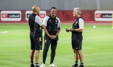 تفاصيل اجتماع كولر مع سامي قمصان على هامش تدريبات الأهلي