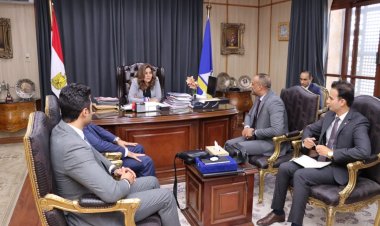 محافظ دمياط تستقبل ممثلى شركة إبدأ لتنمية المشروعات لبحث التعاون