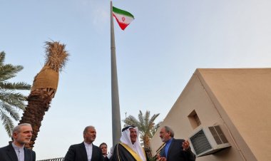 سفير إيران بالسعودية: رئيسي كلفني بتوثيق العلاقات مع الرياض