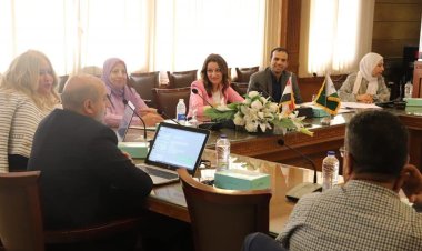 نائب محافظ الجيزة تتابع عمل اللجنة التنفيذية للمشروعات الخضراء الذكية| شاهد