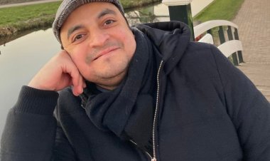 طرح ديوان "الزتونة" للمخرج عمر المشد وطباعته في نسخ ورقية وإلكترونية