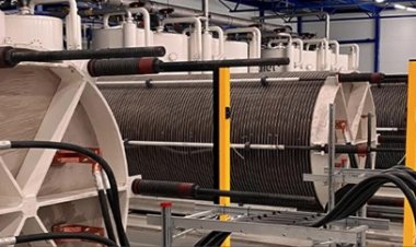 هيتاشي إنرجي تزود أول مصنع للهيدروجين الأخضر في العالم بنظام كهربائي لتسخين الصلب