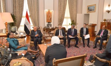 وزير الخارجية يستقبل رئيسة مجلس الشيوخ في غينيا الاستوائية