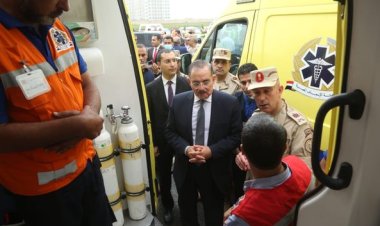 محافظ كفر الشيخ وقائد قوات الدفاع الشعبي والعسكري يتفقدان اصطفاف معدات التدريب العملي