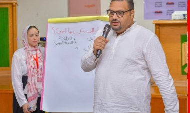 في محاضرةٍ بـ«معسكر العدل».. النائب أحمد القناوي يتحدث عن صفات «السياسي الناجح»