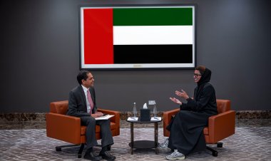 نورة الكعبي تبحث تعزيز العلاقات الثنائية مع سفير الهند لدى الدولة