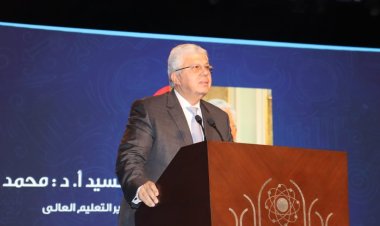 وزير التعليم العالي: مستمرون في رعاية شبابنا ليصلوا إلى ما يطمحوا إليه