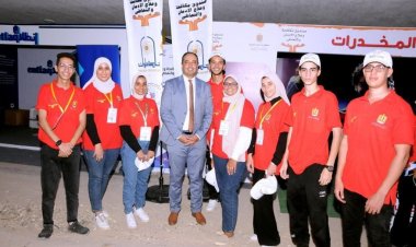 صندوق مكافحة الإدمان يستقبل وفدا من الطلاب المشاركين في أسبوع شباب الجامعات