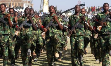 السودان.. تواصل الاشتباكات بين الجيش والدعم السريع قرب مقر القيادة العسكرية وسط الخرطوم