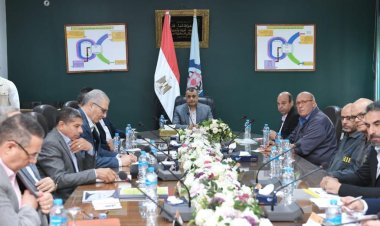 «وزير الإنتاج الحربي» يتفقد شركة حلوان للمسبوكات
