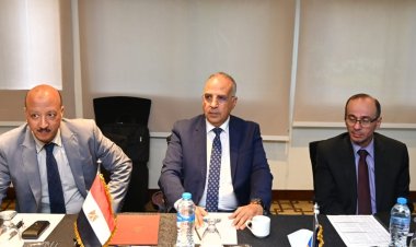 وزير الري ونظيره الجنوب سوداني يؤكدان على تعزيز التعاون الثنائي