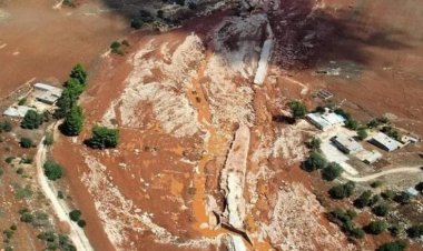 سفير تركيا في ليبيا يعرض خطة إعمار درنة المنكوبة
