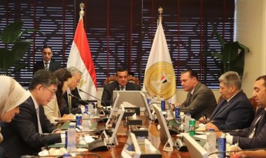 وزير التنمية المحلية يبحث مع سفير كوريا الجنوبية آليات التعاون المشترك