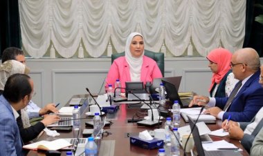 وزيرة التضامن تترأس اجتماعًا لتنفيذ زيادات "تكافل وكرامة"