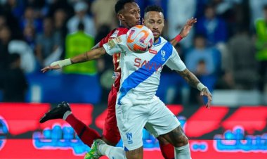 بمشاركة طارق حامد.. ضمك يخطف التعادل أمام الهلال في الدوري السعودي