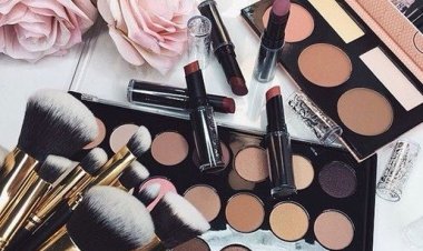 ميكب آرتست تُثير الجدل: «ذنبي كبير ومش هقدر أقف أمام ربنا»