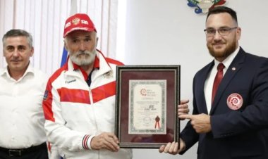 رجل يخسر 11 كيلوجرامًا في ساعتين ونصف!