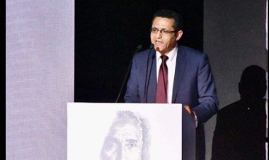 «شبَّهني بجندي المارينز».. نقيب الصحفيين يروي تفاصيل «5» محطات له مع «هيكل»