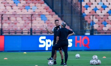 الجهاز الفني للأهلي يعاين ملعب استاد القاهرة قبل لمواجهة سانت جورج