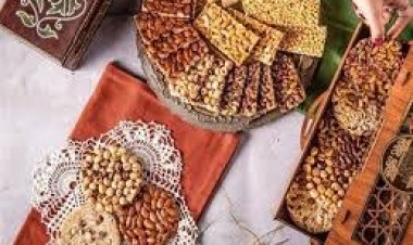 أستاذ بطب الأزهر يحذر من هذه الأنواع من «حلاوة المولد»