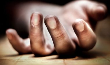 الشيطان بـ«البالطو الأبيض»..  ذبح والديه وذهب يردد الآذان في المسجد