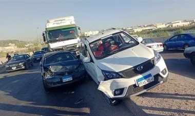 مصرع 8 أشخاص وإصابة 4 آخرين في حادث الطريق الصحراوي الشرقي