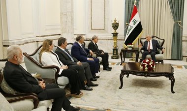 تفاصيل لقاء وفد اتحاد المحامين العرب ورئيس العراق على هامش «اجتماع بغداد»