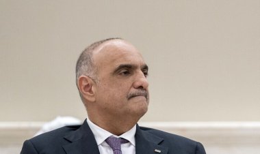 الأردن.. وزراء الحكومة يقدمون استقالاتهم للخصاونة