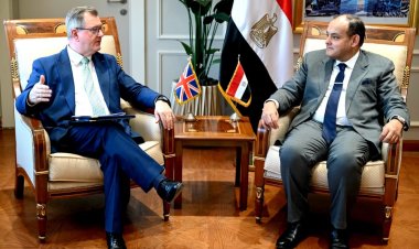 وزير التجارة والصناعة يلتقي المبعوث التجاري لرئيس الوزراء البريطاني إلى مصر