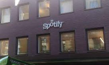 شركة Spotify تتحرك لحظر أغاني الذكاء الاصطناعي