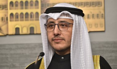 وزير الخارجية الكويتي يبحث هاتفيًا مع نظيره البريطاني آخر المستجدات