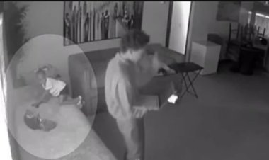 طفلة أمريكية تطلق النار علي نفسها