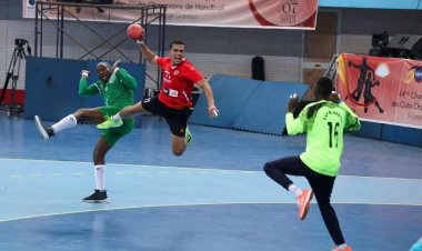 «يد الأهلي» يفوز على فاب الكاميروني في بطولة إفريقيا