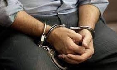 ضبط موظف بنك مزيف لاستيلائه على بيانات بطاقات الدفع الإلكترونى 