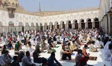 «أنا شيخ الأزهر».. مصدر يكشف ما حدث أثناء  صلاة الجمعة بالأزهر