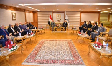 النائب العام يستقبل رئيس المحكمة الدستورية العليا