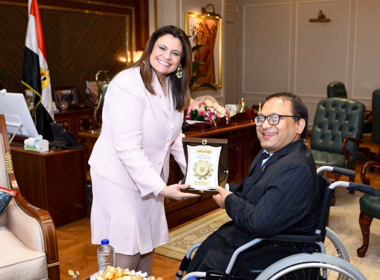 وزيرة الهجرة تستقبل سفير نيبال لبحث تعزيز التعاون في عدد من الملفات المشتركة