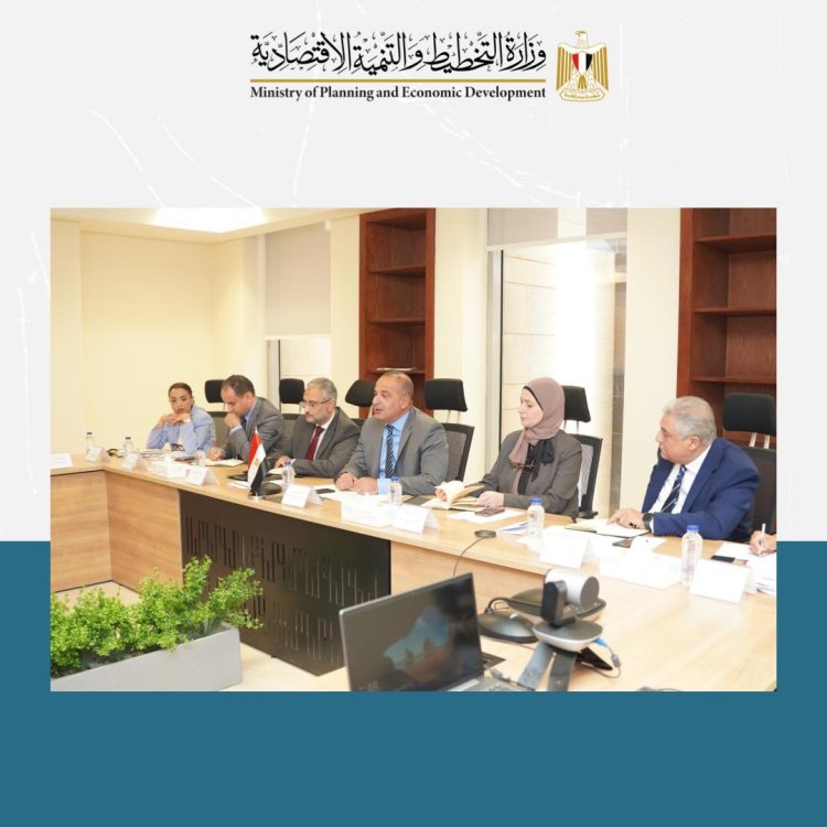 نائب وزيرة التخطيط يبحث سبل التعاون مع مساعد وزير الاقتصاد والتخطيط السعودي